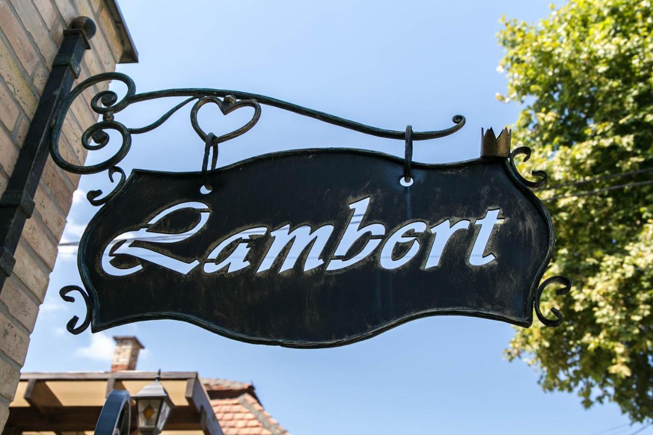 Hotel Lambert Berehowe Exterior foto